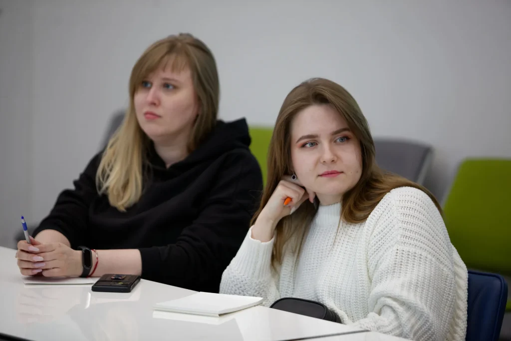 Доклад — создание изображений через AI