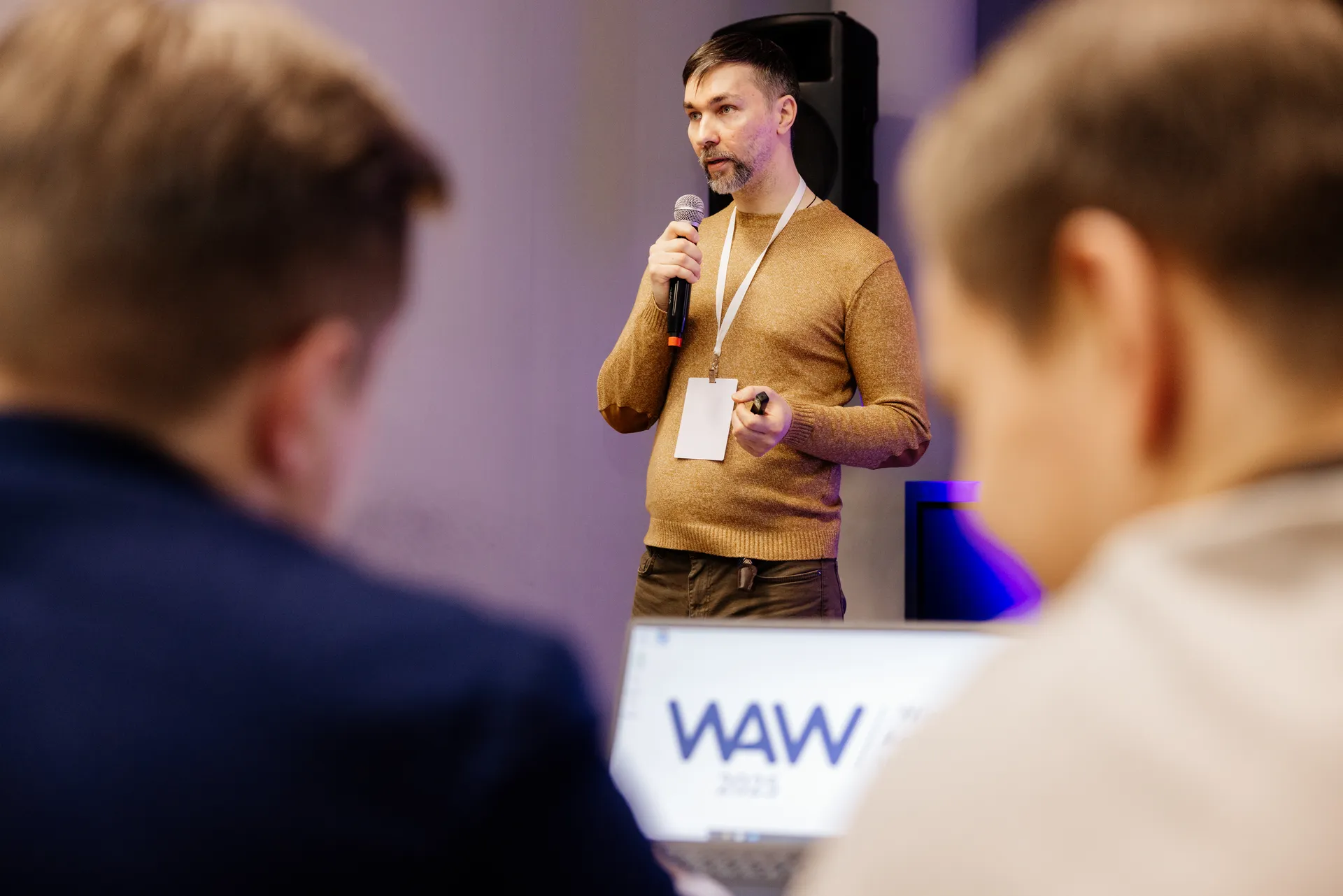 Воркшоп по AI-агентам, конференция "WAW 2025"